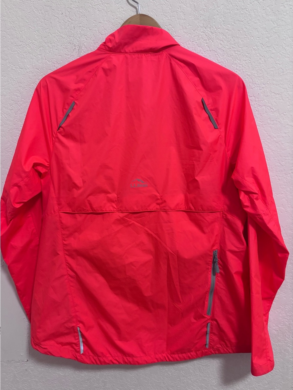 L.L.Bean Women's Bean Bright Multisport Jacket - Picture 5 of 6